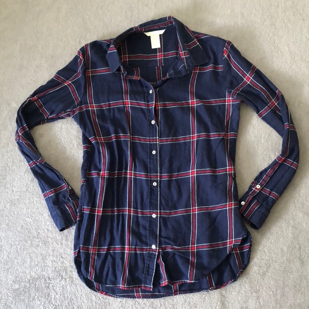 H&M Women’s Flannel Navy Red Button Down Shirt Size 2